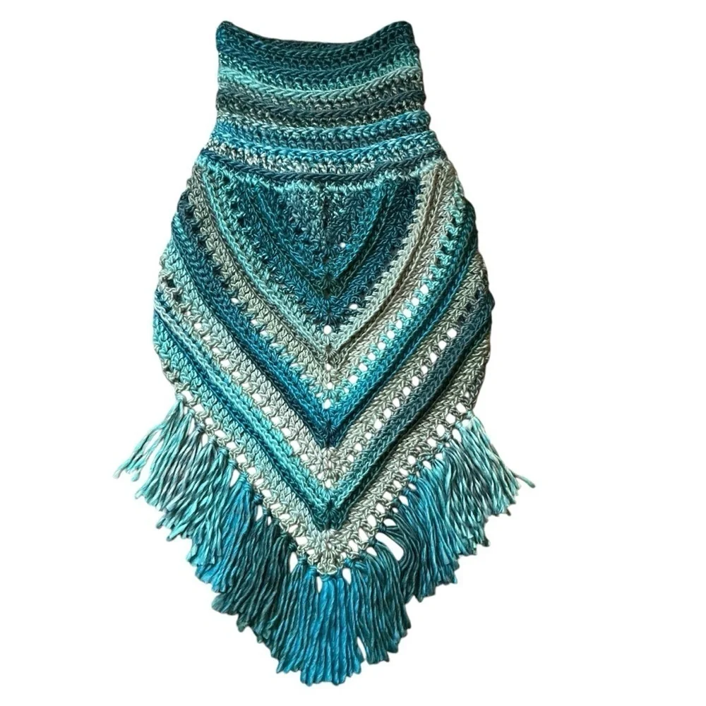 Handcrafted Crochet Cowl Neck Scarf With Fringe New‎ Handmade by Seller Knit